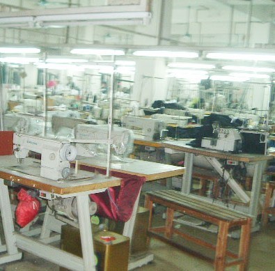 温润如玉，经纬人生——玉石与针纺织品的艺术交融